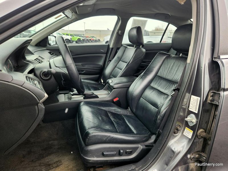 Used 2011 Honda Accord SE