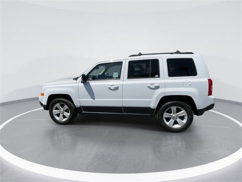Used 2016 Jeep Patriot LatitudeImage 5