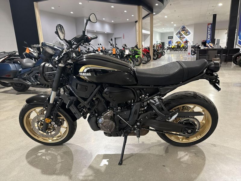Used 2023 Yamaha XSR700 Image 14