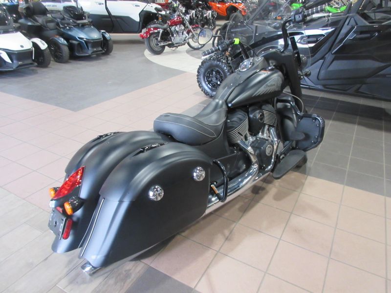 USED 2018 INDIAN MOTORCYCLE SPRINGFIELD DARK HORSE Image 5