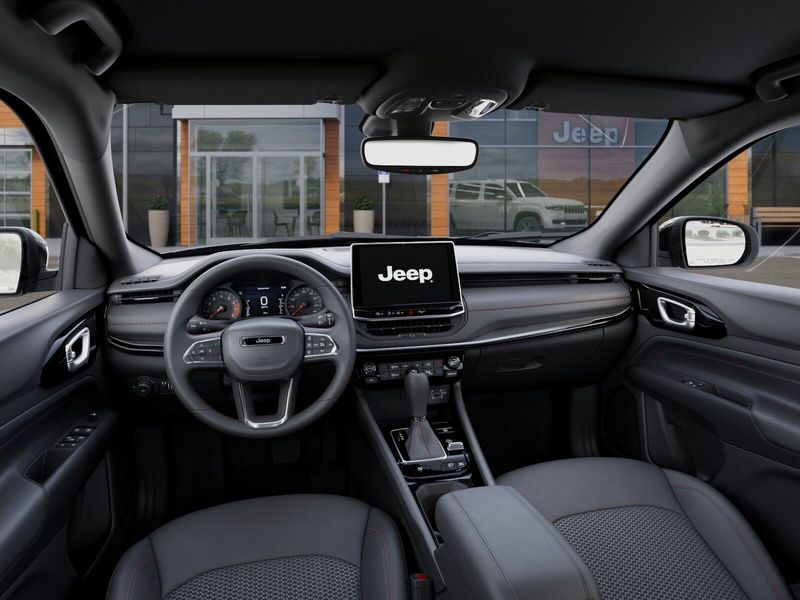 New 2026 Jeep Compass Trailhawk 4x4Image 40
