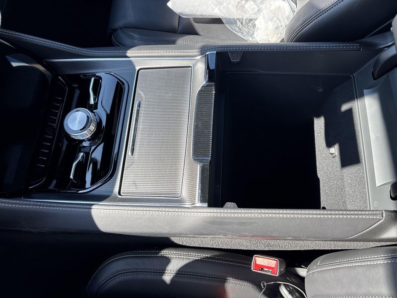 2026 Jeep Grand Wagoneer Summit Obsidian 4x4Image 43