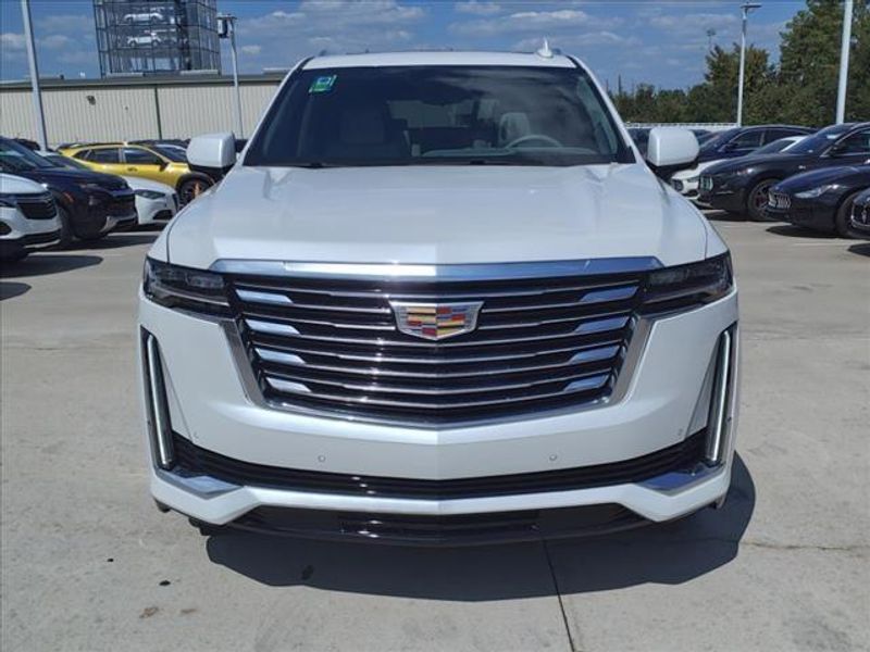 2023 Cadillac Escalade Premium Luxury PlatinumImage 7