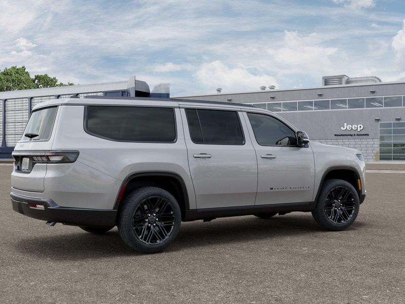 2026 Jeep Grand Wagoneer L Limited Reserve 4x4