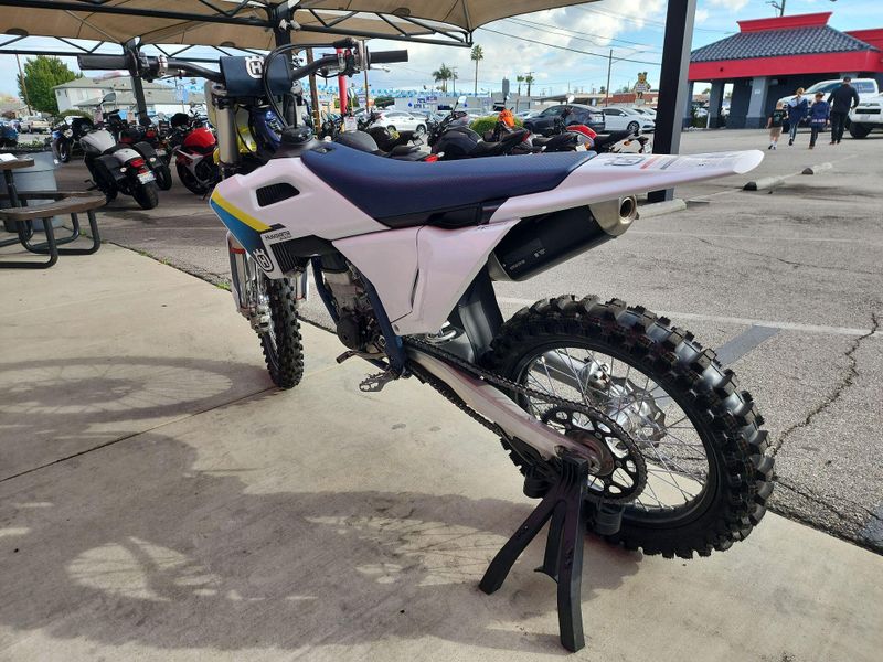 Used 2025 Husqvarna FC 450 Image 13