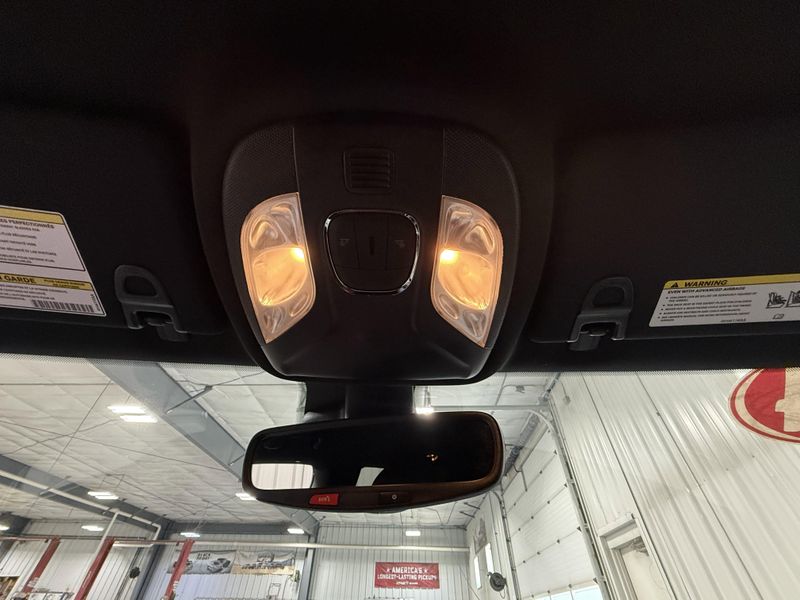 Used 2024 Jeep Compass LimitedImage 23