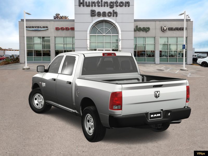 2024 RAM 1500 Classic Tradesman Crew Cab 4x2Image 5