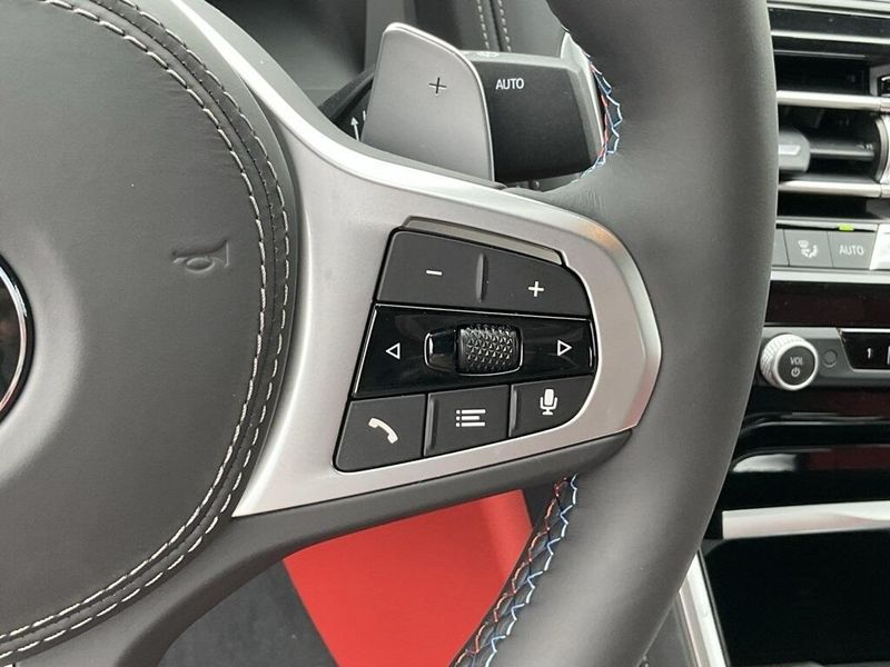 2025 BMW 8 Series M850i xDriveImage 23