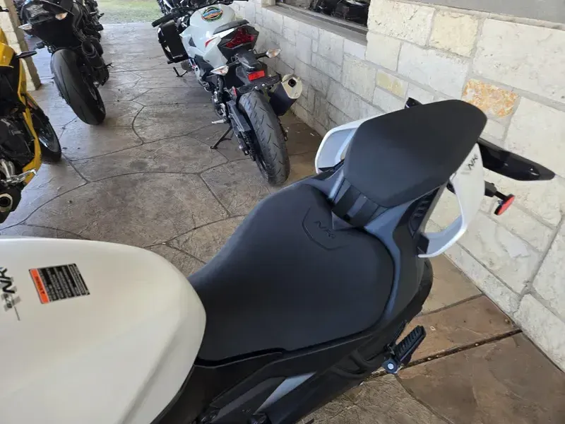 NEW 2026 CFMOTO 675NK Image 8