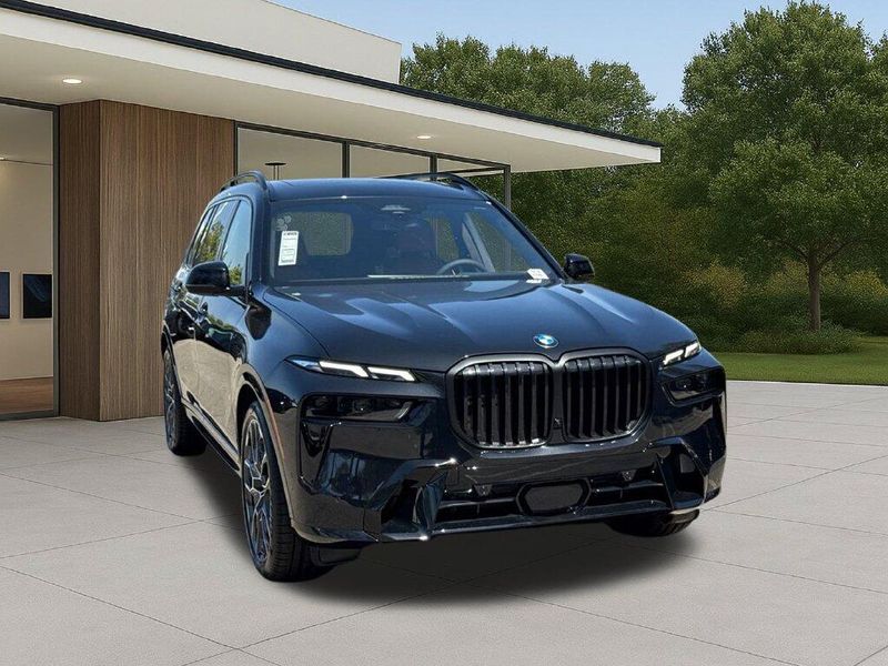 New 2027 BMW X7 xDrive40iImage 5