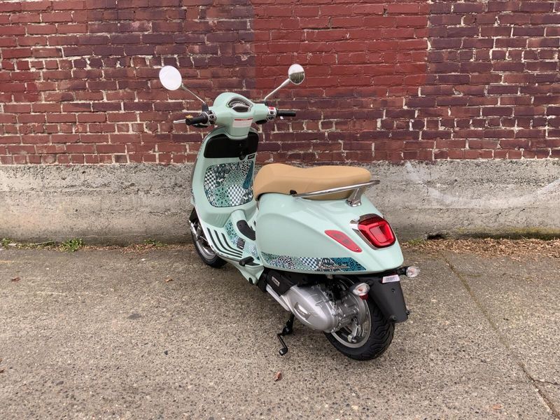 2025 Vespa PRIMAVERA 150 