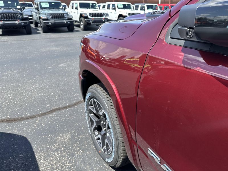 New 2025 RAM 1500 Laramie Crew Cab 4x4 5