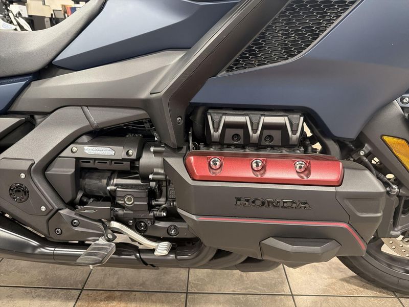 Used 2022 Honda GOLD WING DCT Image 24