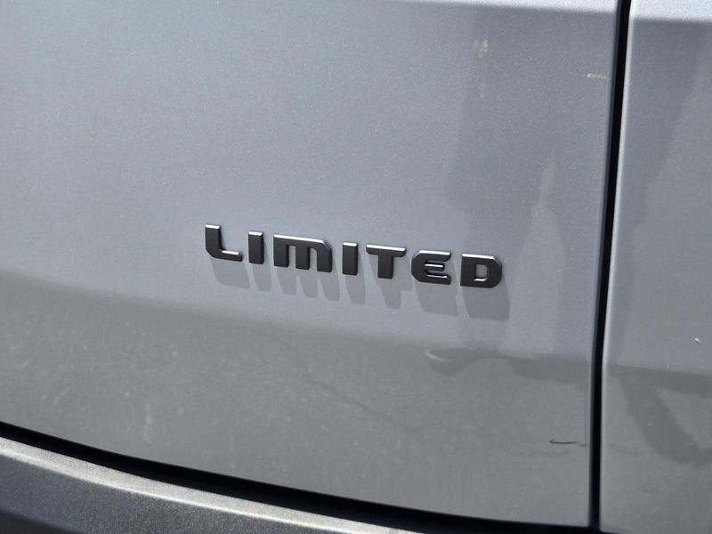 New 2026 Jeep Cherokee Limited 4x4