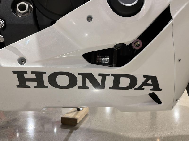 New 2026 Honda CBR1000RR Image 28