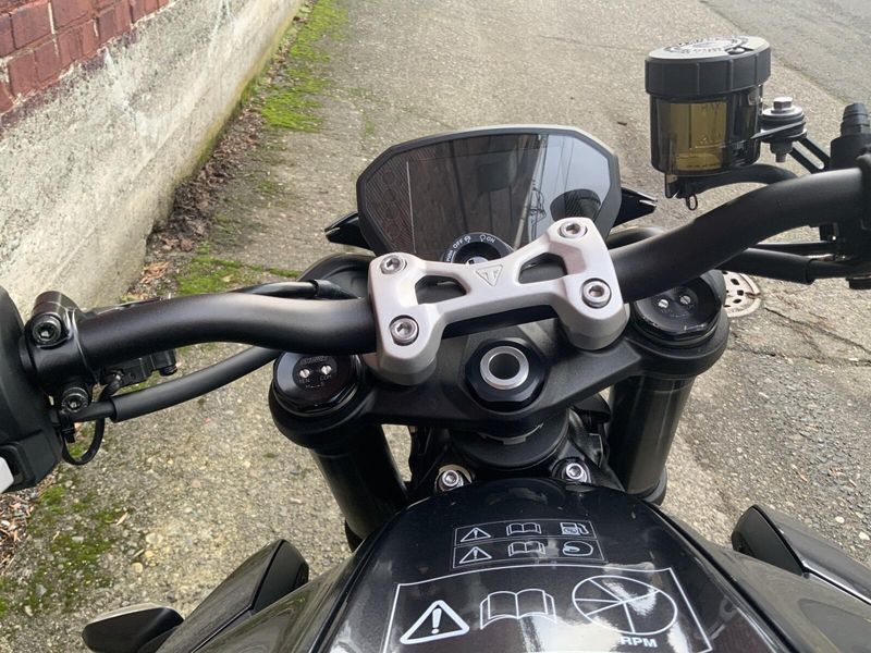 2026 Triumph STREET TRIPLE 765RS
