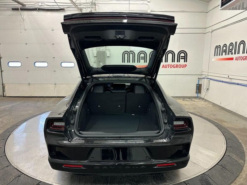 2025 Dodge Charger 2-door Daytona R/T AwdImage 12