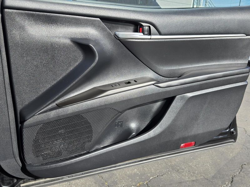 Used 2023 Toyota Camry SE Auto (Natl)