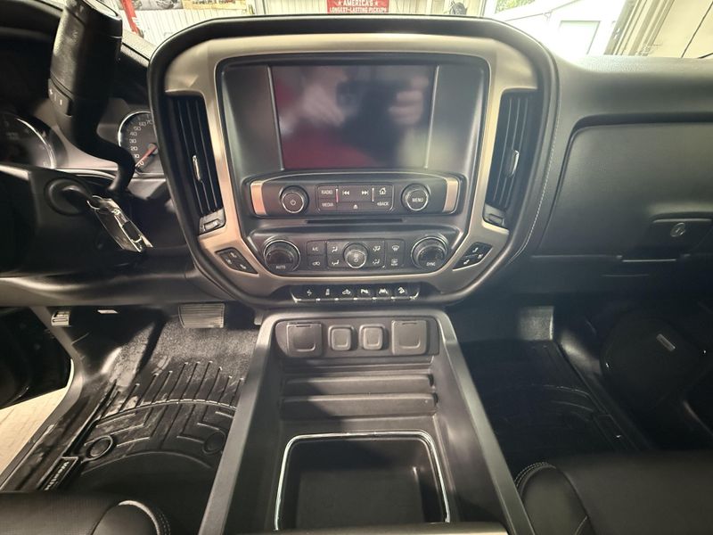 Used 2018 GMC Sierra 1500 DenaliImage 20