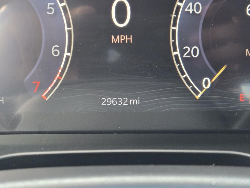Used 2024 Jeep Grand Cherokee Altitude X 4x4