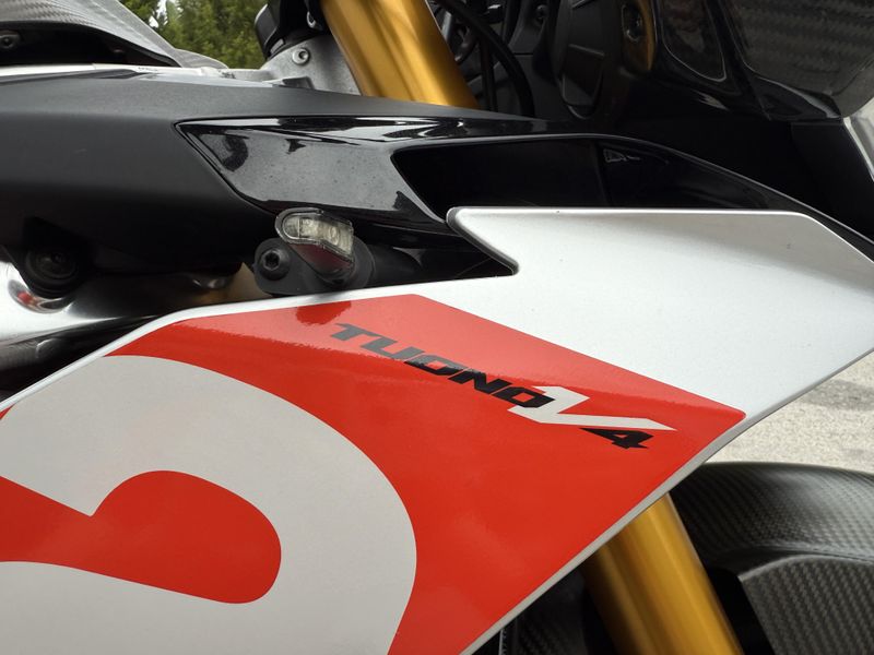 2017 Aprilia Tuono V4 1100 Factory ABS 
