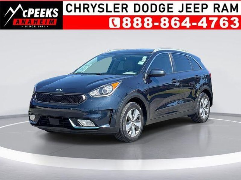 Used 2019 Kia Niro Plug-In Hybrid LXImage 1