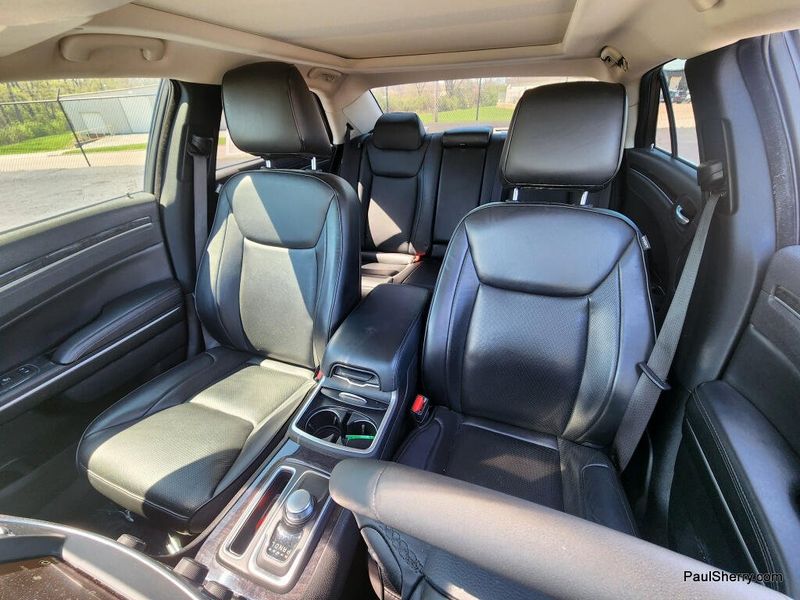 Used 2023 Chrysler 300 Touring L