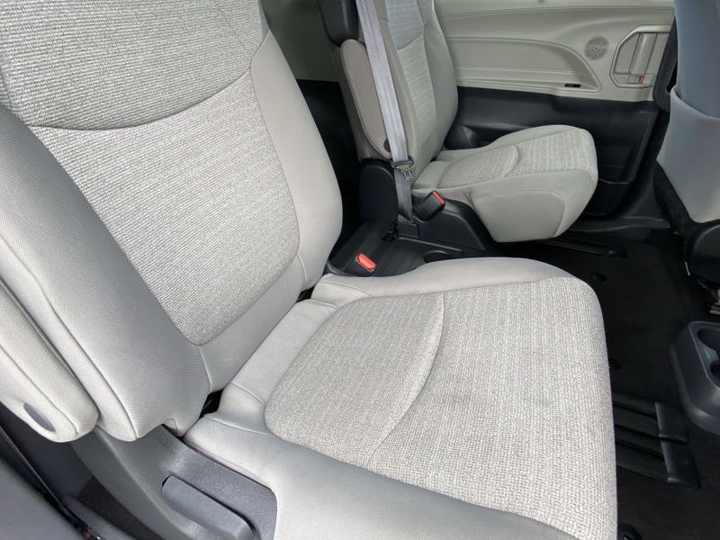 2024 Toyota Sienna LEImage 14