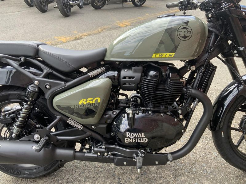 New 2026 Royal Enfield SHOTGUN 650 