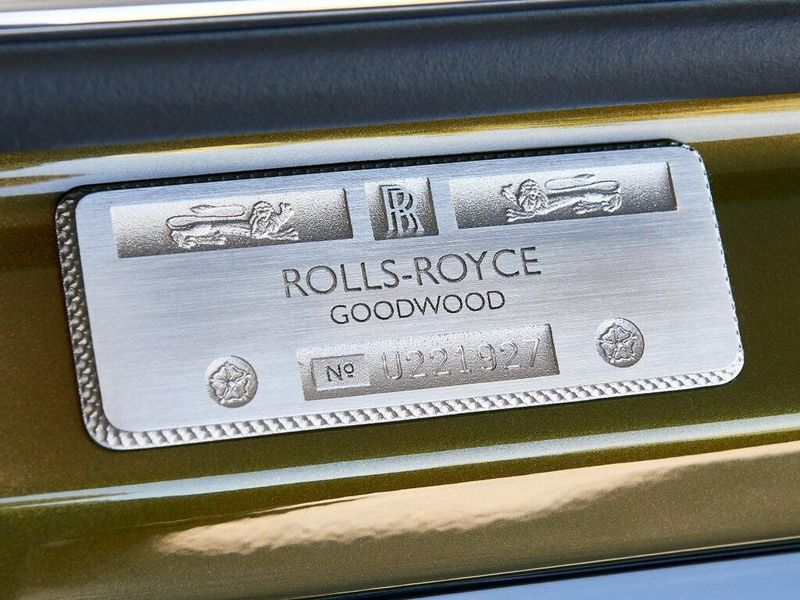 2024 Rolls-Royce   in a Chartreuse exterior color and Grace Whiteinterior. SHELLY AUTOMOTIVE shellyautomotive.com 