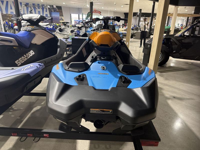 New 2026 Sea-Doo SPARK FOR 3 90 TRIXX (SOUND SYSTEM) Image 16