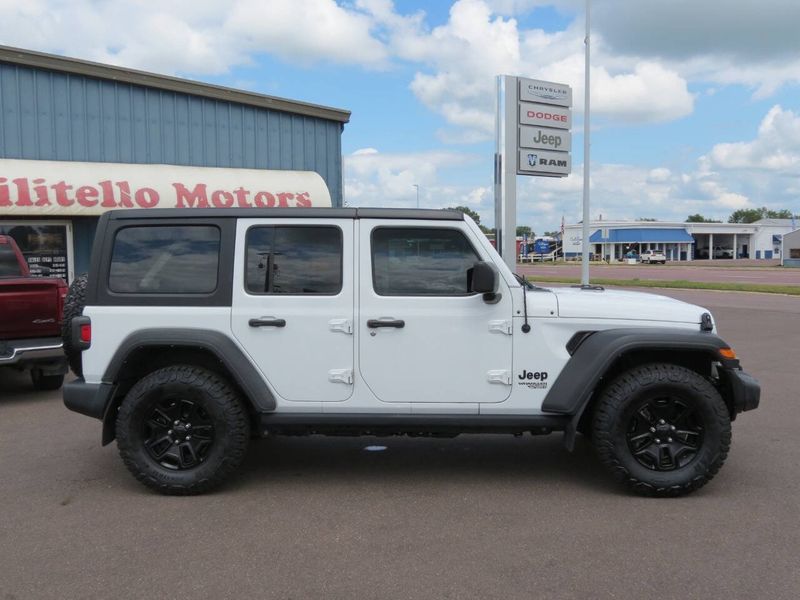 2024 Jeep Wrangler Unlimited 4-door Sport Rhd 4x4Image 1