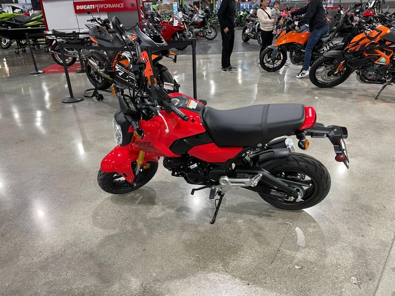 New 2025 Honda Grom Image 18