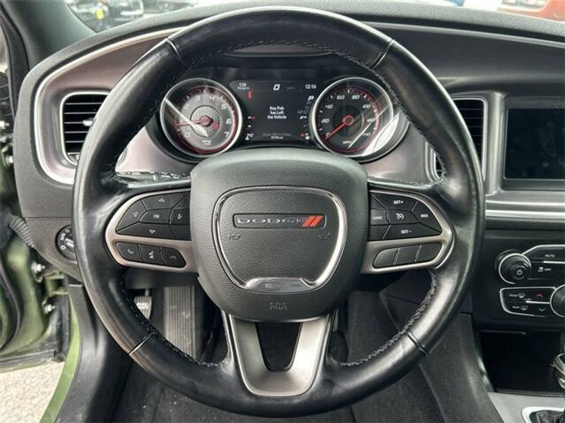 2022 Dodge Charger SXTImage 22