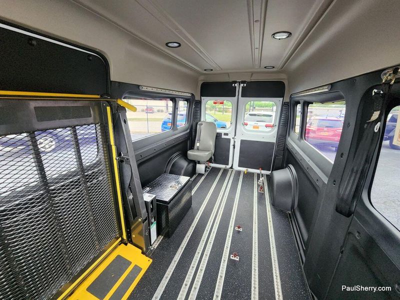 Used 2023 RAM ProMaster 2500 High RoofImage 4