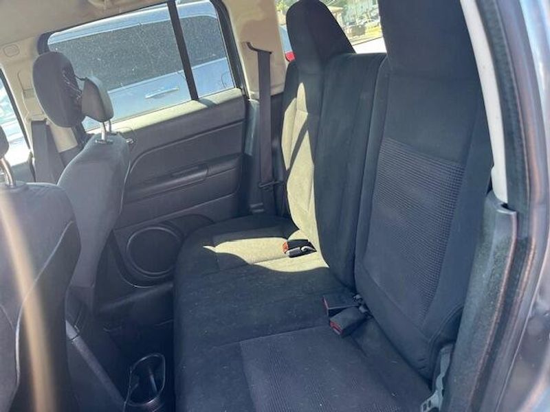 Used 2014 Jeep Patriot LatitudeImage 9