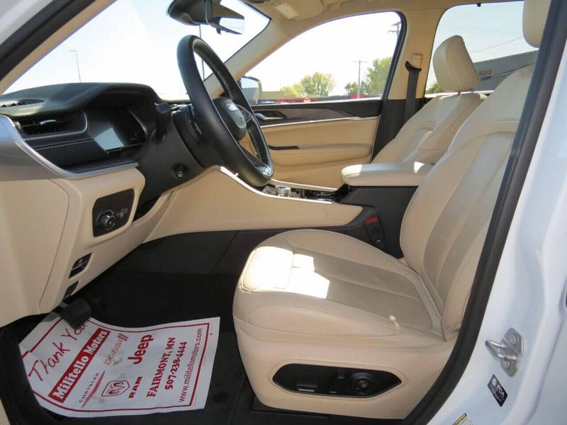 2024 Jeep Grand Cherokee Limited 4x4 in a Bright White Clear Coat exterior color and Taninterior. Militello Motors ​507-200-4344 militellomotors.net 