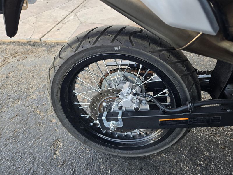 Used 2023 Kawasaki KLX 230SM Image 17