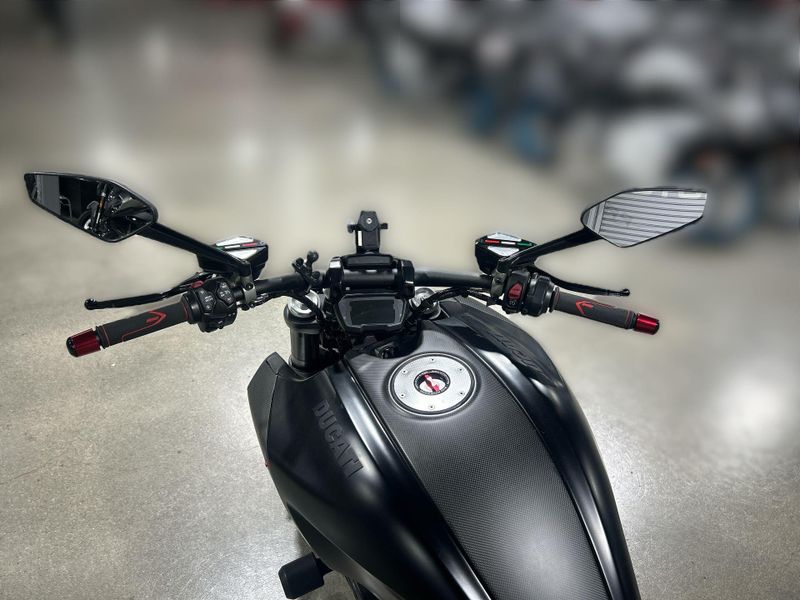 Used 2020 Ducati DIAVEL1260 Image 17