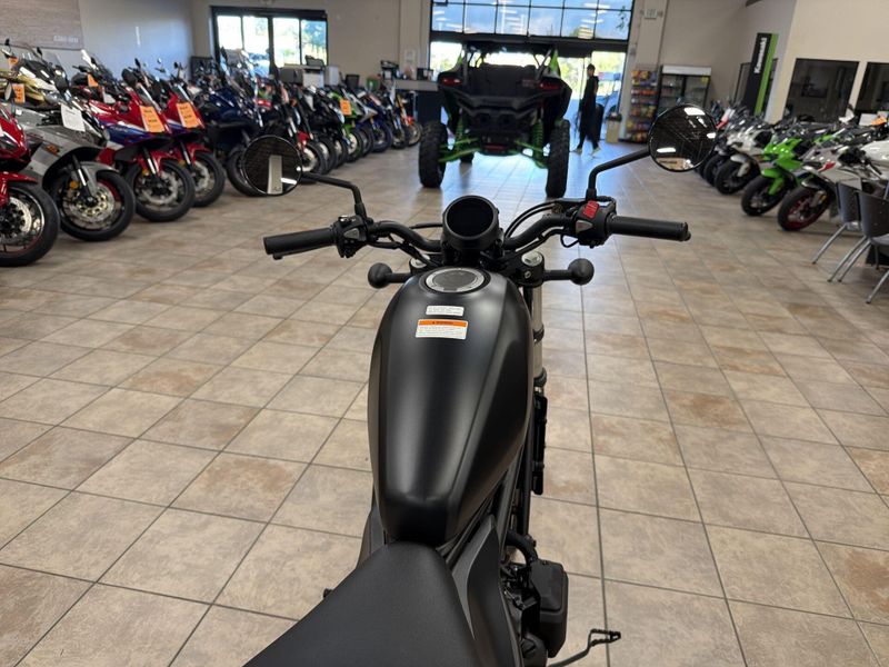 New 2026 Honda REBEL 300 E-CLUTCH Image 24