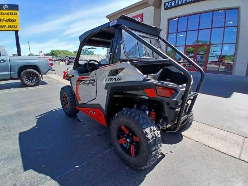 2025 Polaris RZR TRAIL ULTIMATE 