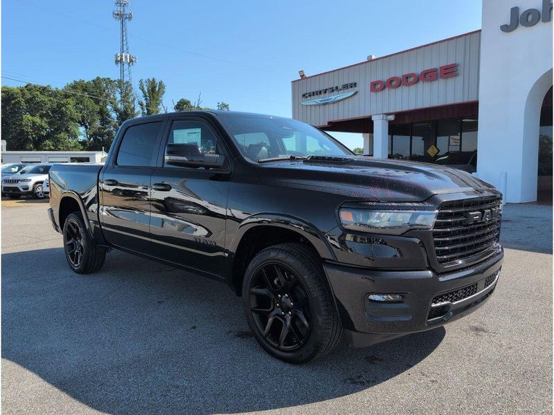 New 2025 RAM 1500 Laramie Crew Cab 4x4 5