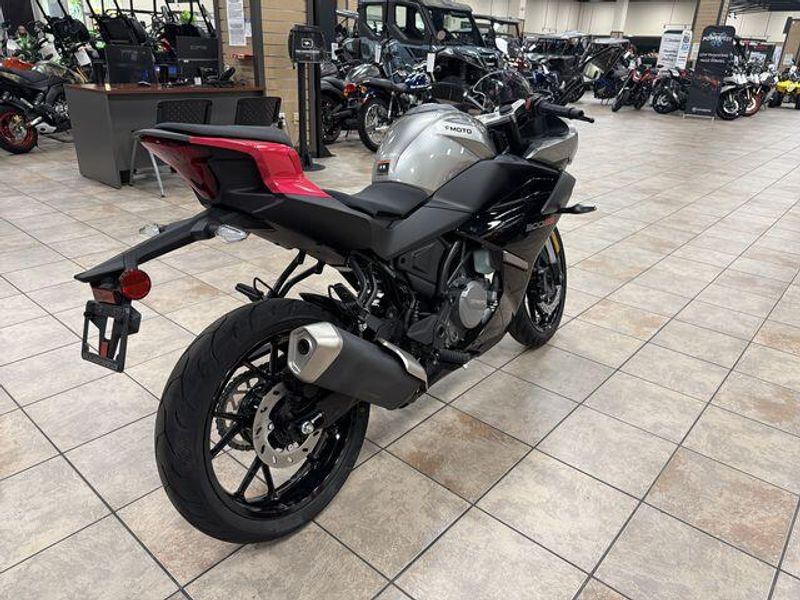 Used 2025 CFMOTO 300SS CF300-5US Image 17