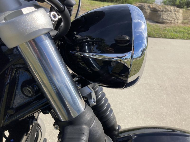 2025 Triumph Bonneville Speedmaster