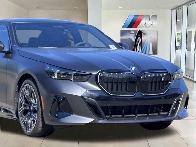 2025 BMW i5 xDrive40Image 10