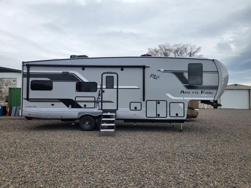 New 2026 NORTHWOOD MFG Arctic Fox NXT 295RKImage 2