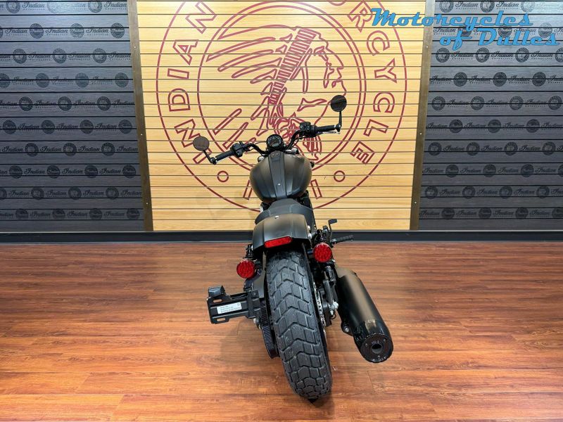 New 2025 Indian Motorcycle Scout Bobber Limited w&sol; Tech Pkg Image 7