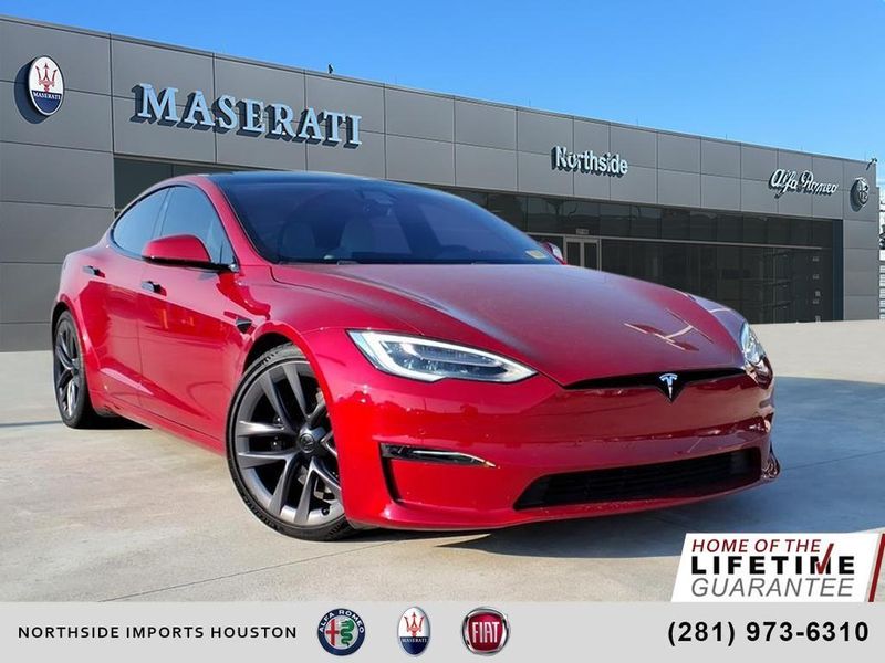 Used 2022 Tesla Model S PlaidImage 1