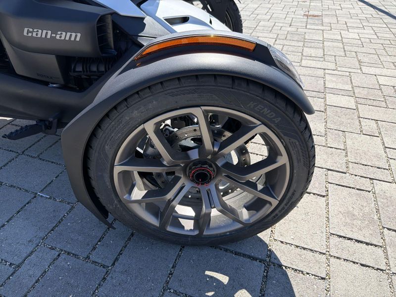 New 2025 Can-Am RYKER (900 ACE) Image 19