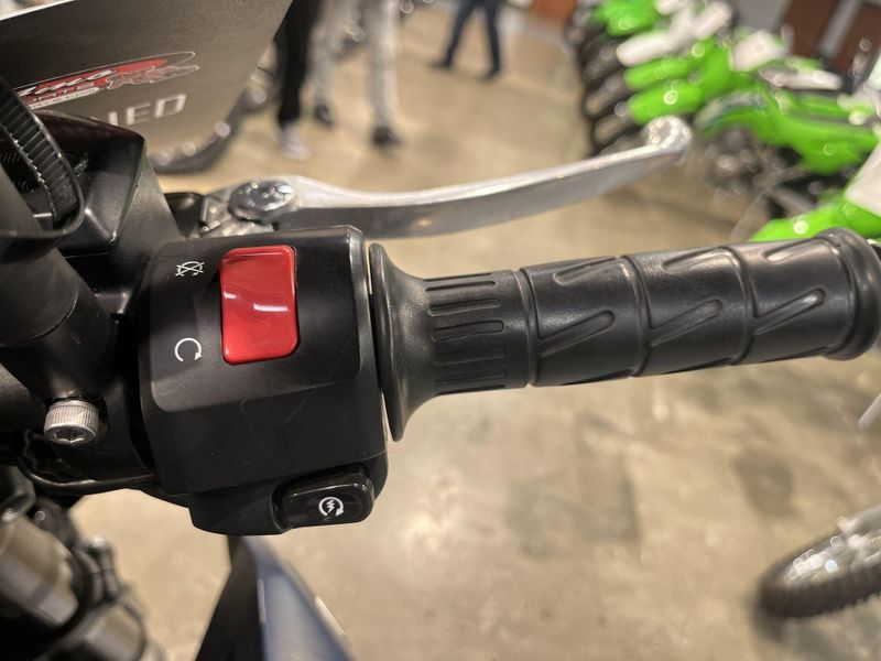 Used 2022 Kawasaki Z900 ABS Image 12